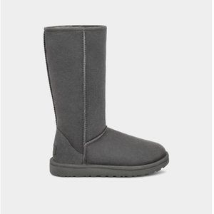 UGG Classic Tall II Boot Grey size 7